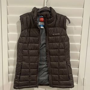 Columbia Vest